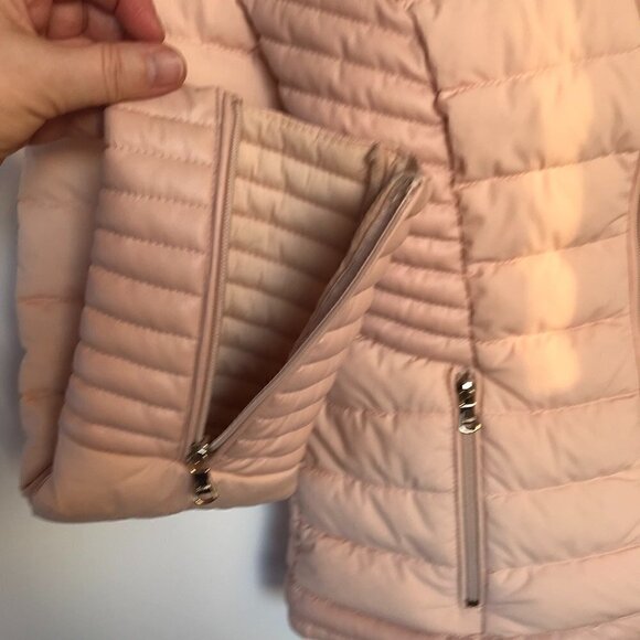 GUESS stretch water/windproof blush pink puffer moto contrasting vegan leather M - Picture 16 of 16